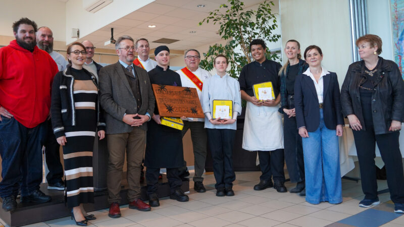 participants et organisateurs du concours